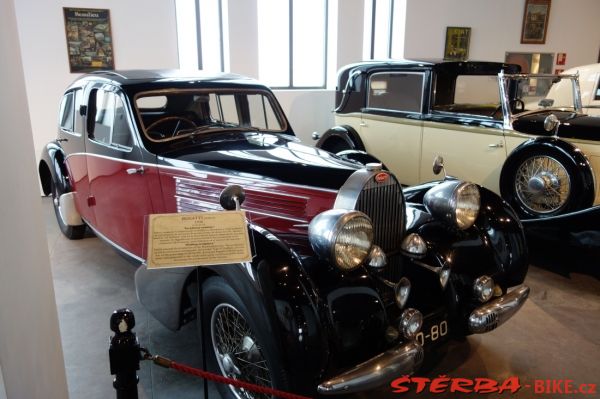 111/A - Museo Automovilistico de Málaga