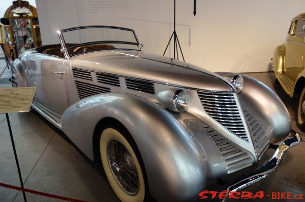 111/A - Museo Automovilistico de Málaga