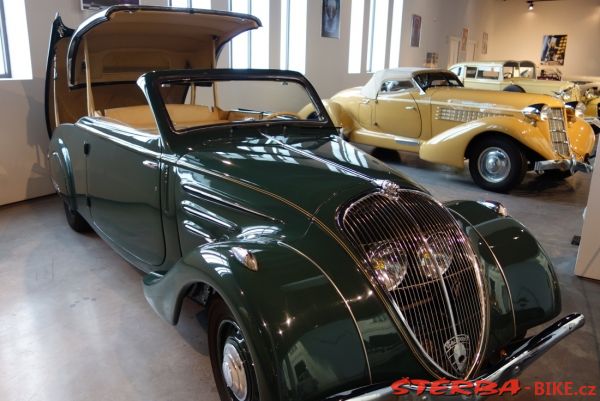 111/A - Museo Automovilistico de Málaga