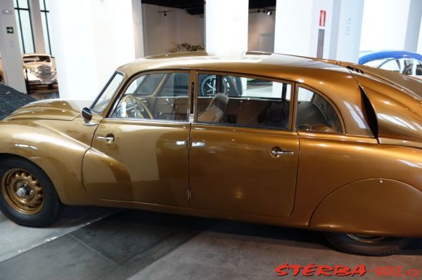 111/A - Museo Automovilistico de Málaga