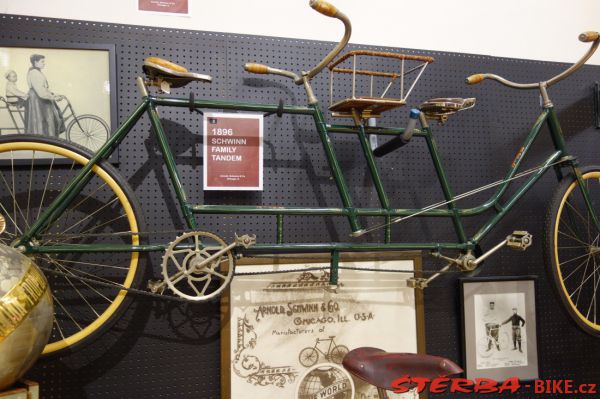 35/A. The Bicycle Museum of America - USA