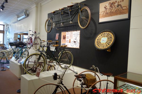 35/A. The Bicycle Museum of America - USA