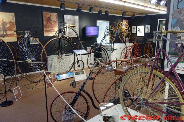 35/A. The Bicycle Museum of America - USA