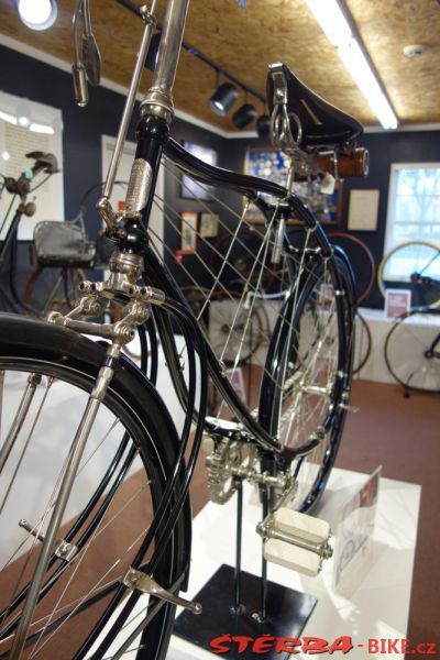 35/A. The Bicycle Museum of America - USA