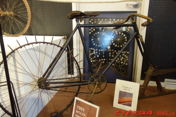 35/A. The Bicycle Museum of America - USA