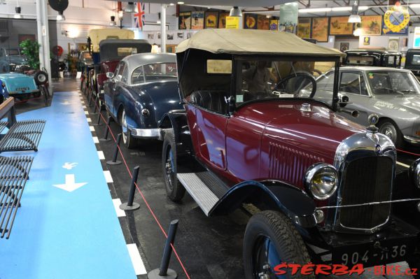 197 - Musée de l'automobile de Valençay