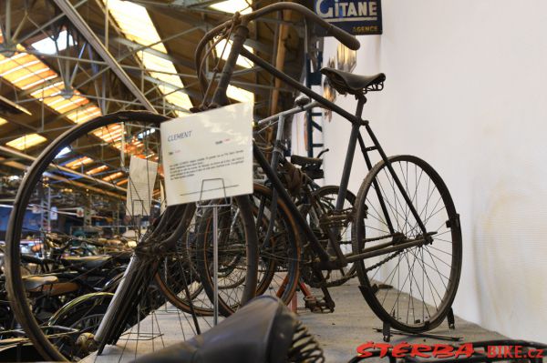 214 - Reims Automobile musée