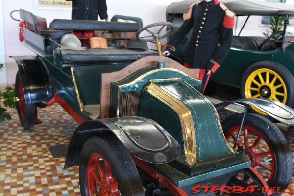 217/A - Musée Automobile de Vendée