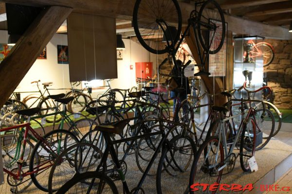 220 - Expozice historie cyklistiky 2019